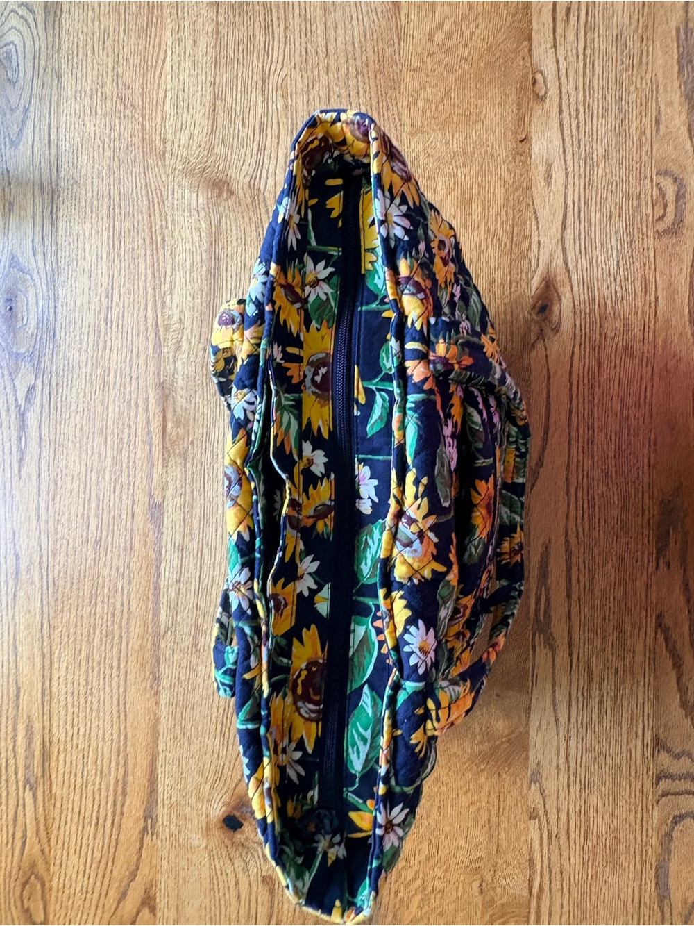 Vera Bradley Vera Tote Bag retired Sunflowers print - very clean! - Picture 13 of 16